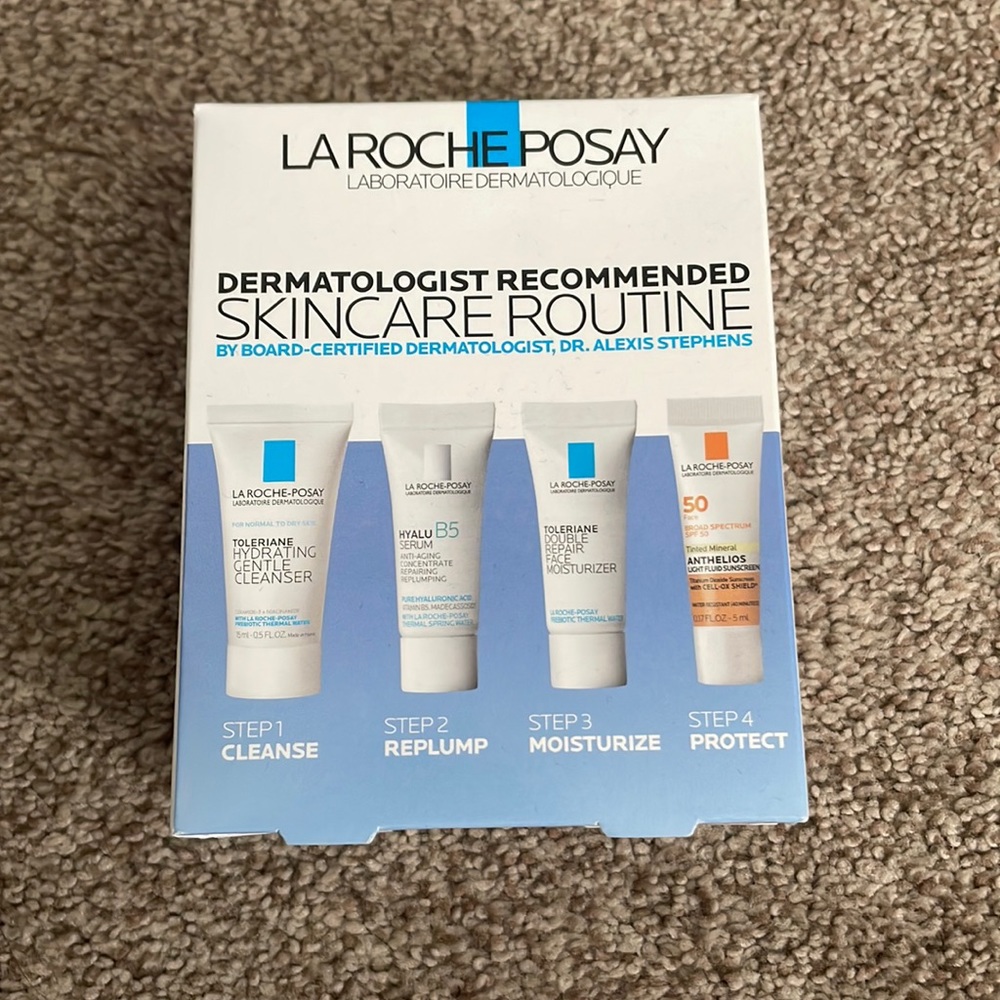 La Rouch posay sample kit